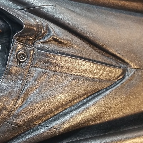 Black genuine leather womens pants size 14 flat front. Partially lined. Sharp - Picture 6 of 15